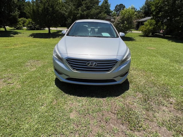 2015 Hyundai Sonata SE photo 3