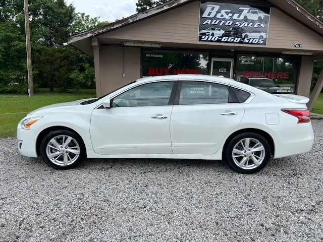 2014 Nissan Altima SL's photo